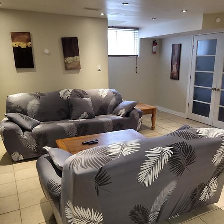 Lovely Guest Entire Apartment Minutes From Ottawa Airport 外观 照片